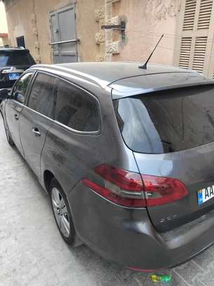 Voiture 308 image 3