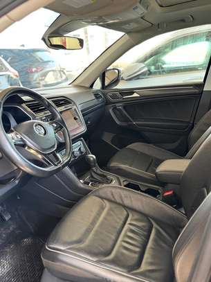 Volkswagen Tiguan image 9