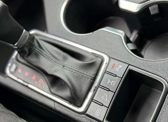 KIA sportage limited image 13