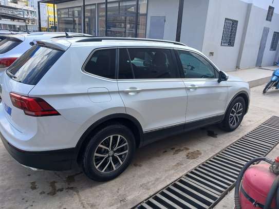 WOLKSWAGEN TIGUAN 2019 image 9