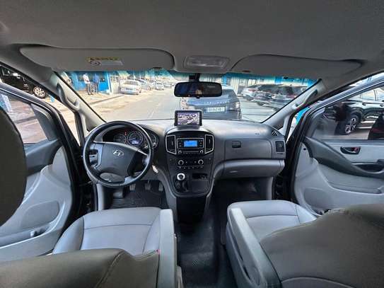 Hyundai Starex Fourgon 5 places manuelle image 9