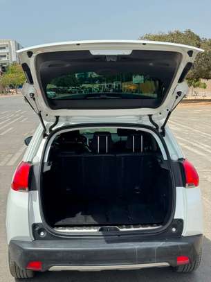 PEUGEOT 2008 année 2016 image 8