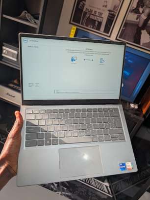Dell i7 11th gen 3ghz /16gb ram/ 512gb ordinateur portable image 2
