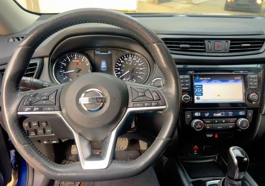 Nissan Rogue image 8