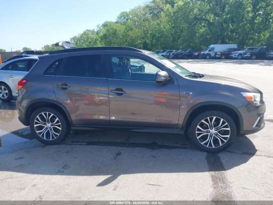 MITSUBISHI OUTLANDER SEL image 12