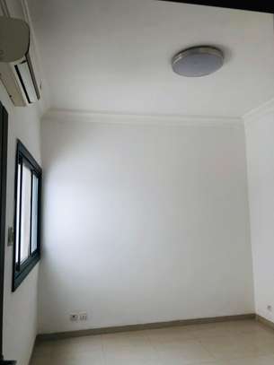 A louer  appartement F4 image 5