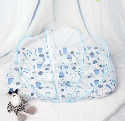 ENSEMBLE BAIN BEBE ET COUFFIN AVEC MOUSTIQUAIRE BEBE image 3