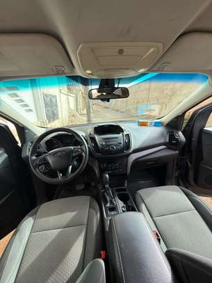Ford Escape SE 2017 image 2
