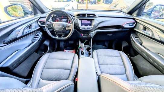Chevrolet TRAILBLAZER image 5