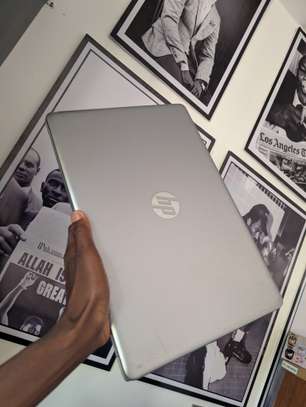 HP i3 8th 128 + 500gb / 8gb ram image 5