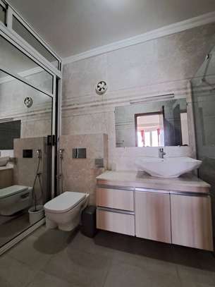 SPACIEUX APPARTEMENT 3 CHAMBRES A LOUER AUX ALMADIES image 10