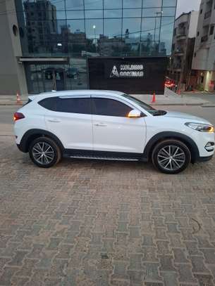 Hyundai TUCSON 2016 image 5