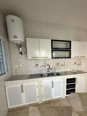 APPARTEMENT F5 AUX MAMELLES image 3