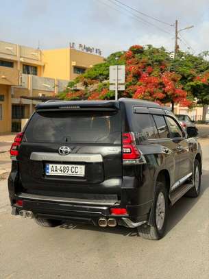 TOYOTA PRADO ANNÉE 2019 A image 4