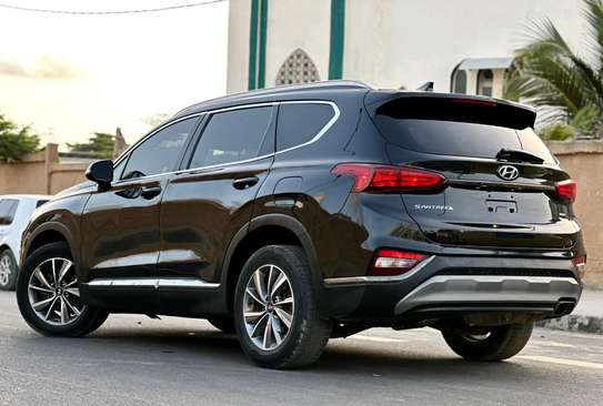 Hyundai Santafe htrac 2019 automatique essence 4×4 image 9