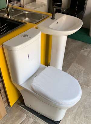 Ensemble Sanitaire chaise et lavabo complet image 10