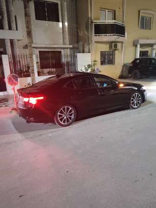 Acura TLX image 2