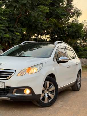 Peugeot 2008 essence image 3