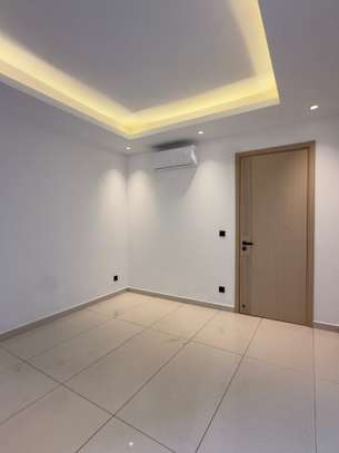 Appartement f5 à louer ngor image 12