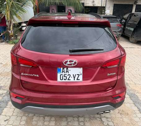 Hyundai Santafe 2017 image 12