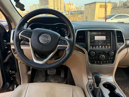 JEEP GRAND CHEROKEE LIMITED  Année : 2017 image 9