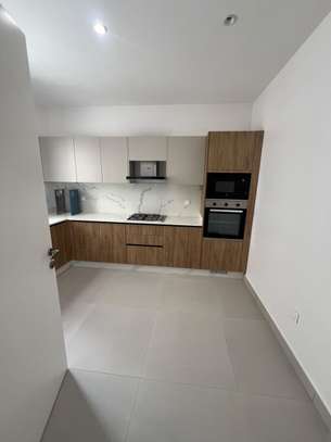 Appartement à Louer F4 Grand Standing Almadies Recasement image 10