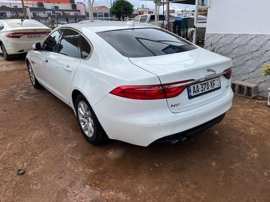 Jaguar XF 2017 full option gasoil image 8