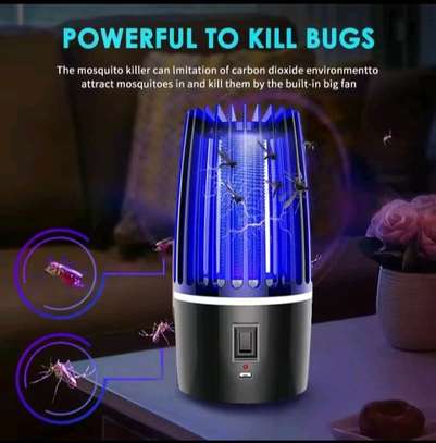 Lampe Anti-Moustique UV Intelligente USB - Aspiration image 3