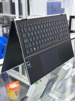 Asus ZenBook Flip 15 OLED image 5