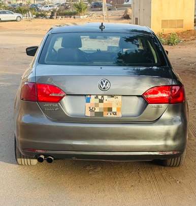 Volkswagen Jetta 2013 essence automatique image 4