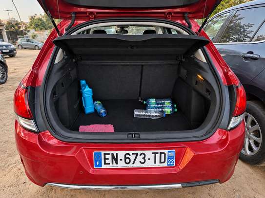 Citroen C4 automatique 2017 – Venant, Très propre image 5