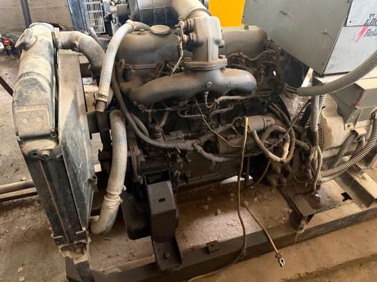 Groupe électrogène 40KVA image 3
