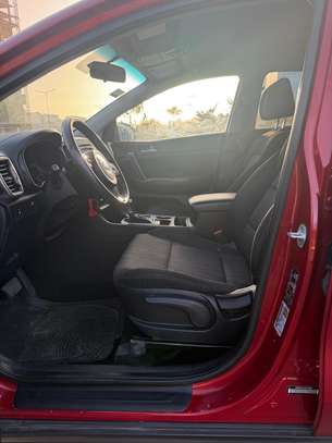 Kia sportege image 8