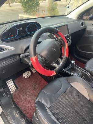 Peugeot 2008 2016 image 7