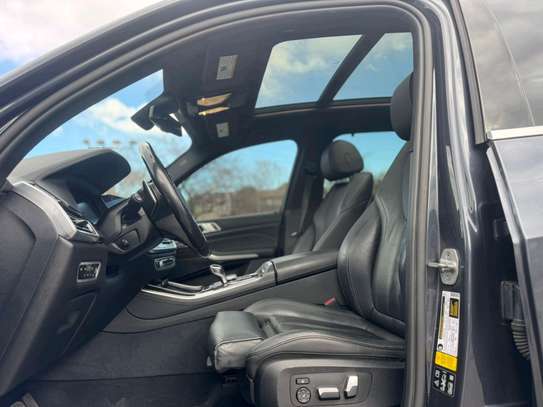 BMW X5 Année 2019 image 6