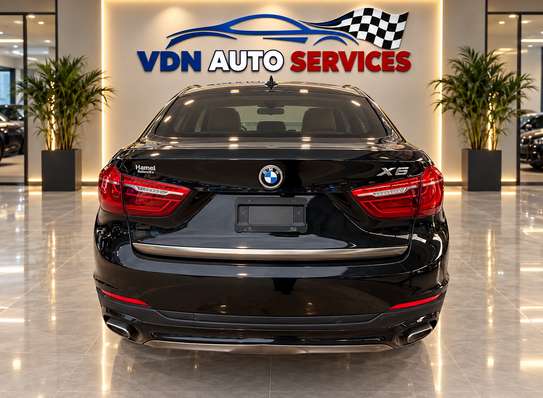 BMW X6 essence 2018 full options image 4