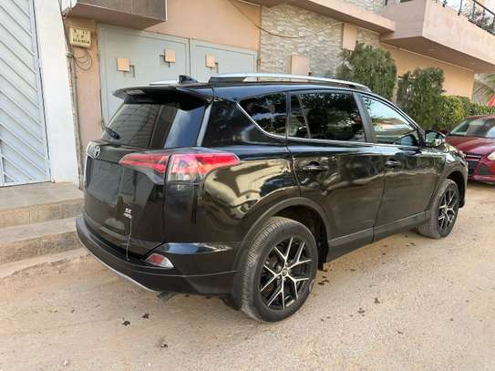 Rav4 2018 a vendre image 8