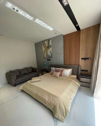 RESIDENCE SEVEN image 4