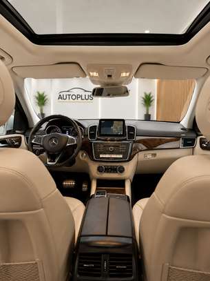 Mercedes GLE400 2017 image 5