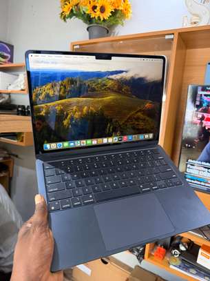 Macbook Air M4 image 2