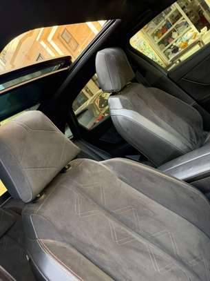 Citroen DS7 2019 image 11