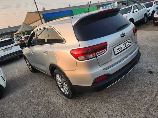 Kia Sorento Année:2016 image 6