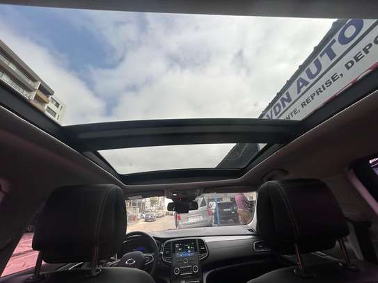 Renault SM6 essence full options image 4