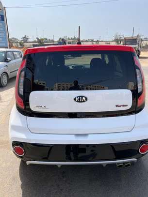 Kia Soul Limited image 8
