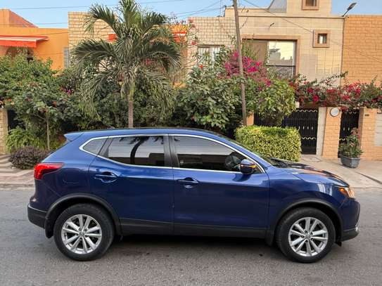 Nissan image 11