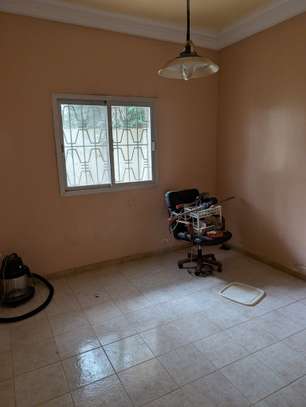 Maison 320m2 angle a vendre au virage image 9