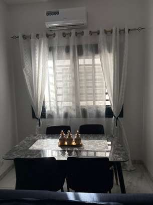 studio meublé neuf-Ouakam Mamelle cité Cheikh Amar 1er étage image 6