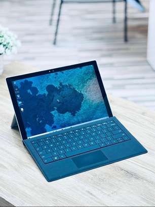 Microsoft Surface Pro 3 image 2