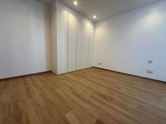 Appartement à vendre aux Almadie de 2 chambres salon image 10