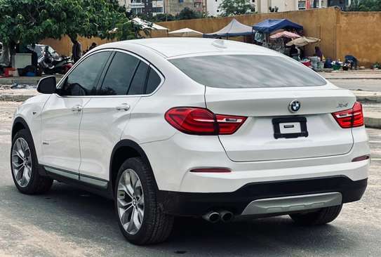 BMW x4 M 2018 image 5